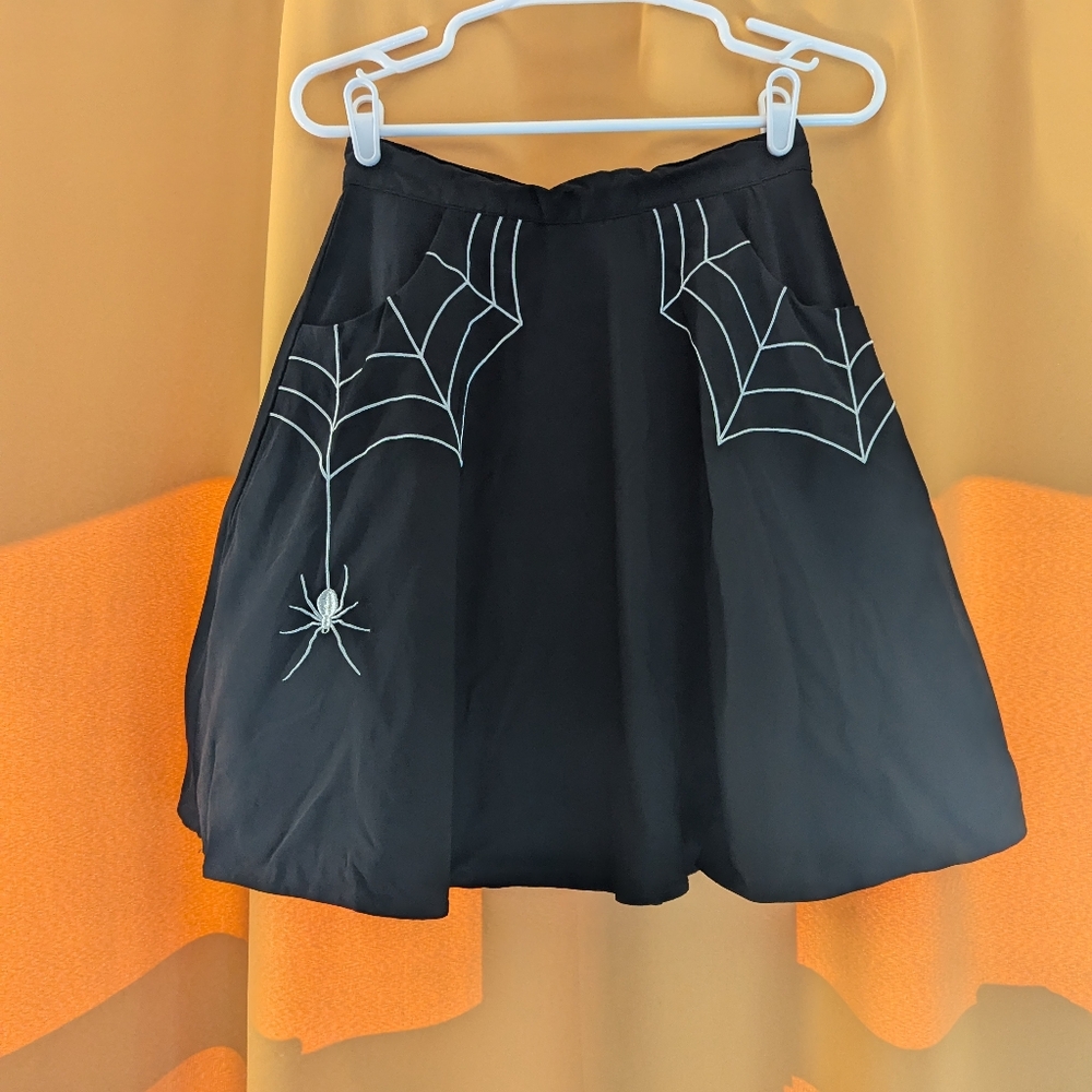 Hell Bunny XS spider skirt with pockets